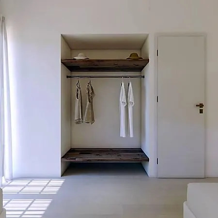 Bedroom Odysseus Hotel 2*
